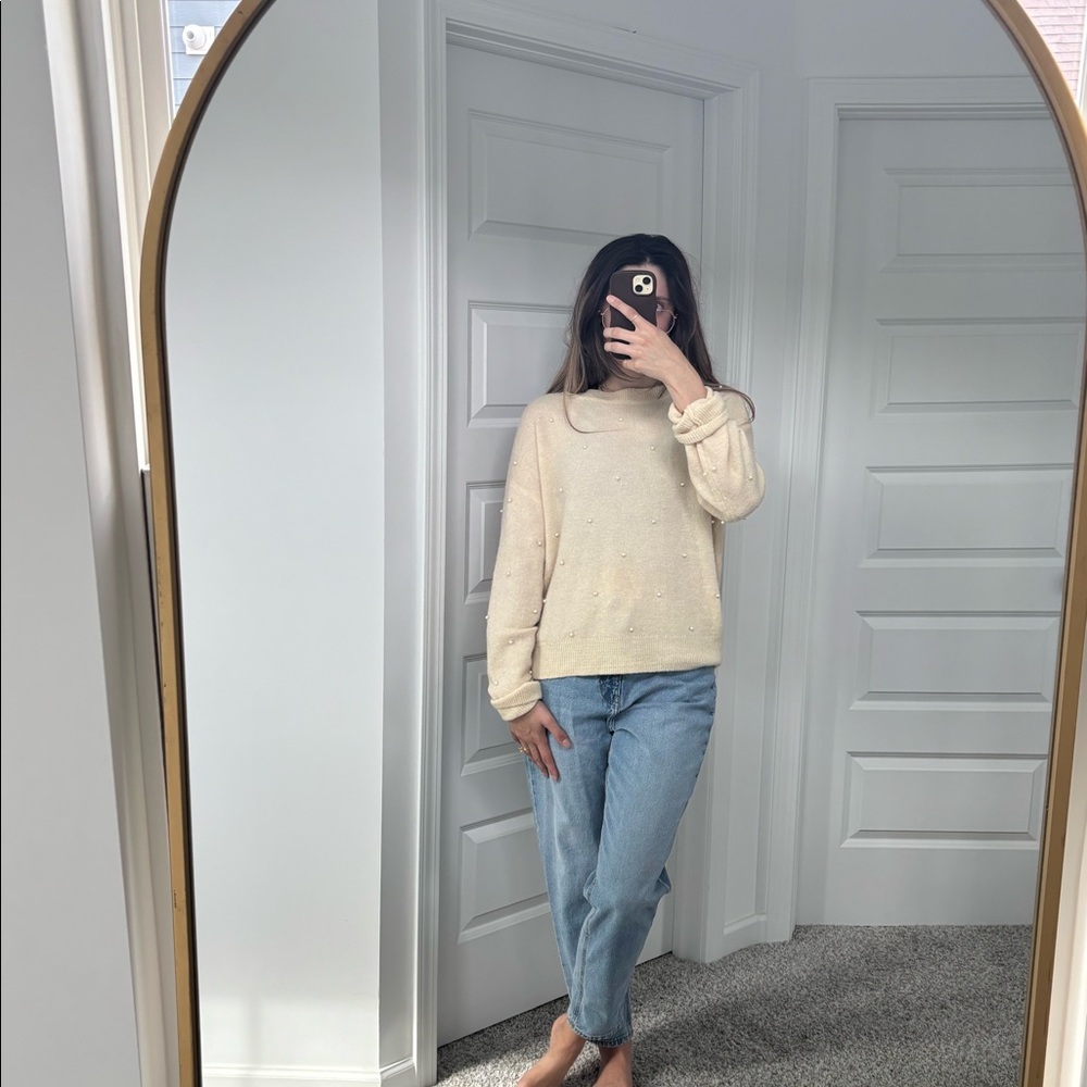 H&M Pearl baby pink sweater